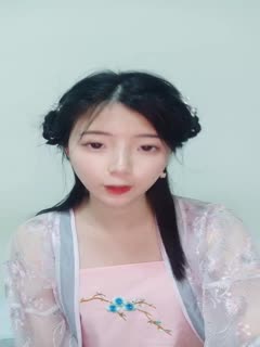 处女女孩和她的男友的感性三人行